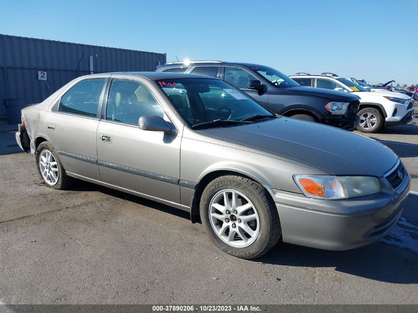 2001 Toyota Camry Xle VIN: 4T1BF28K71U124667 Lot: 37890206