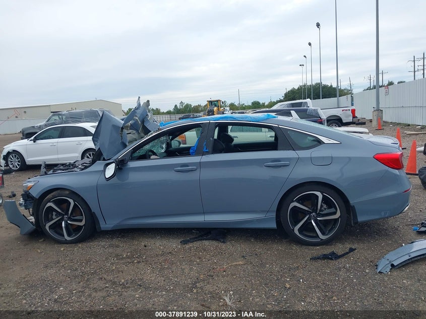 2022 Honda Accord Sedan Sport VIN: 1HGCV2F30NA010882 Lot: 37891239