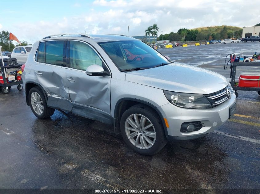 WVGBV3AXXEW588352 2014 Volkswagen Tiguan Se