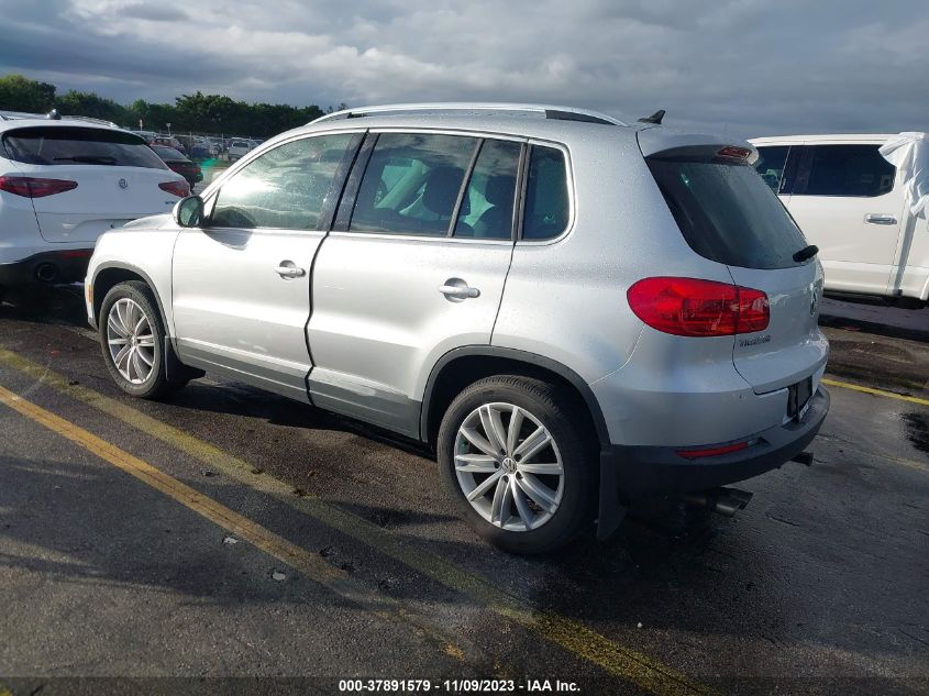 WVGBV3AXXEW588352 2014 Volkswagen Tiguan Se