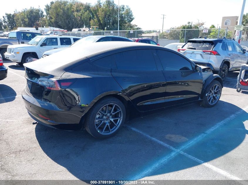 2022 Tesla Model 3 VIN: 5YJ3E1EA8NF323338 Lot: 37891901