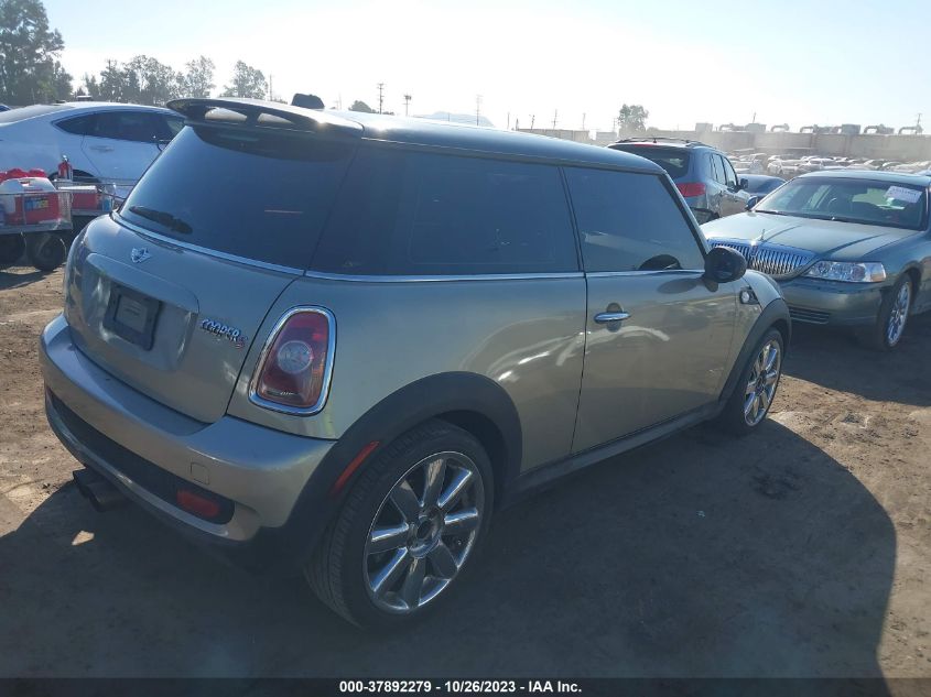 2010 Mini Cooper Hardtop S VIN: WMWMF7C59ATZ34574 Lot: 37892279