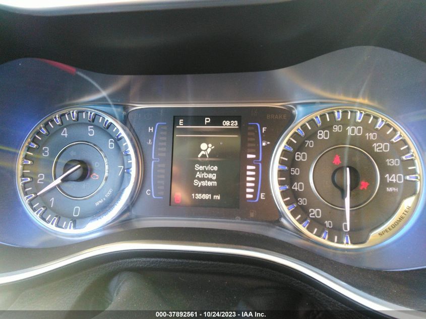 2015 Chrysler 200 Limited VIN: 1C3CCCAB3FN733794 Lot: 37892561