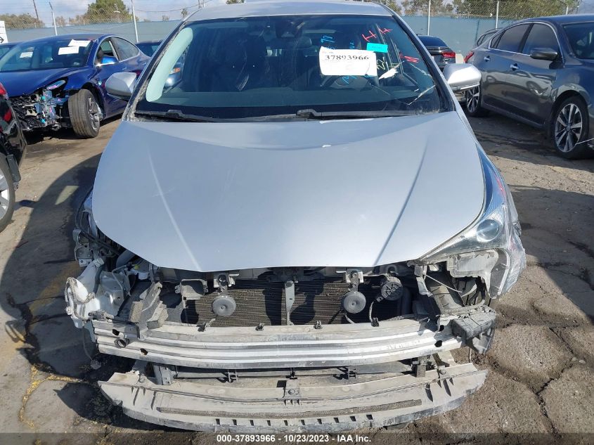 JTDKARFU0G3518901 2016 Toyota Prius Three Touring