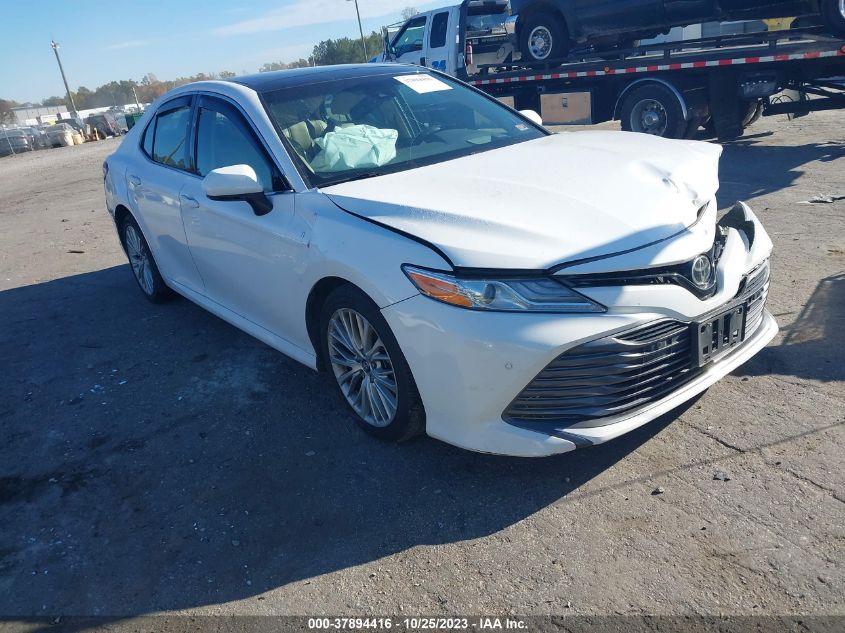 4T1BZ1HK7JU007768 2018 Toyota Camry Xle V6