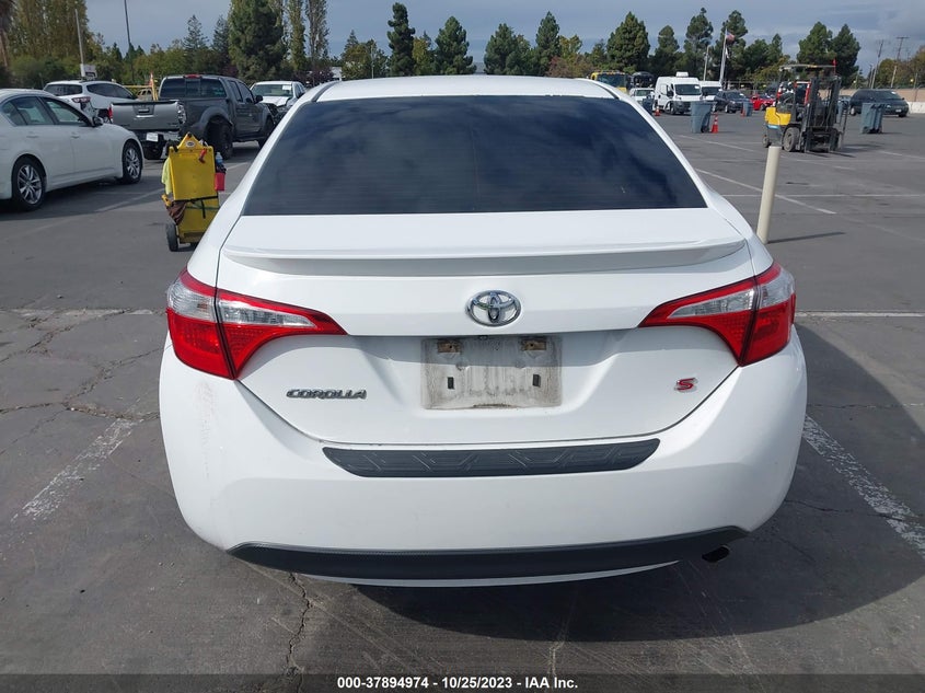 2015 Toyota Corolla L/Le/S/S Plus/Le Plus VIN: 5YFBURHE1FP247706 Lot: 37894974