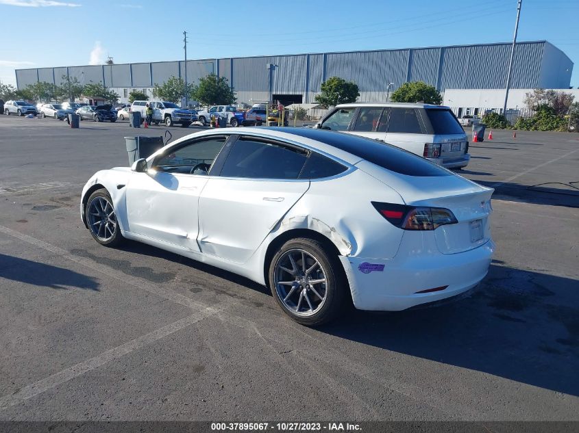 2018 Tesla Model 3 Performance/Long Range VIN: 5YJ3E1EB8JF146776 Lot: 37895067