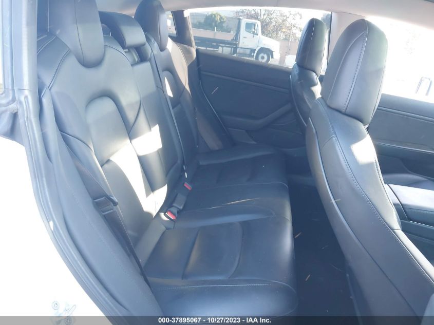 5YJ3E1EB8JF146776 2018 Tesla Model 3 Performance/Long Range