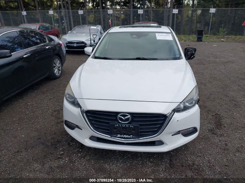 2018 Mazda Mazda3 4-Door Touring VIN: 3MZBN1V33JM192061 Lot: 37895254