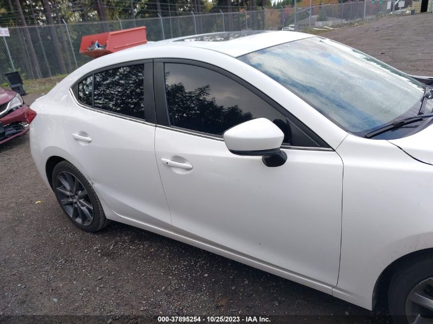 2018 Mazda Mazda3 4-Door Touring VIN: 3MZBN1V33JM192061 Lot: 37895254