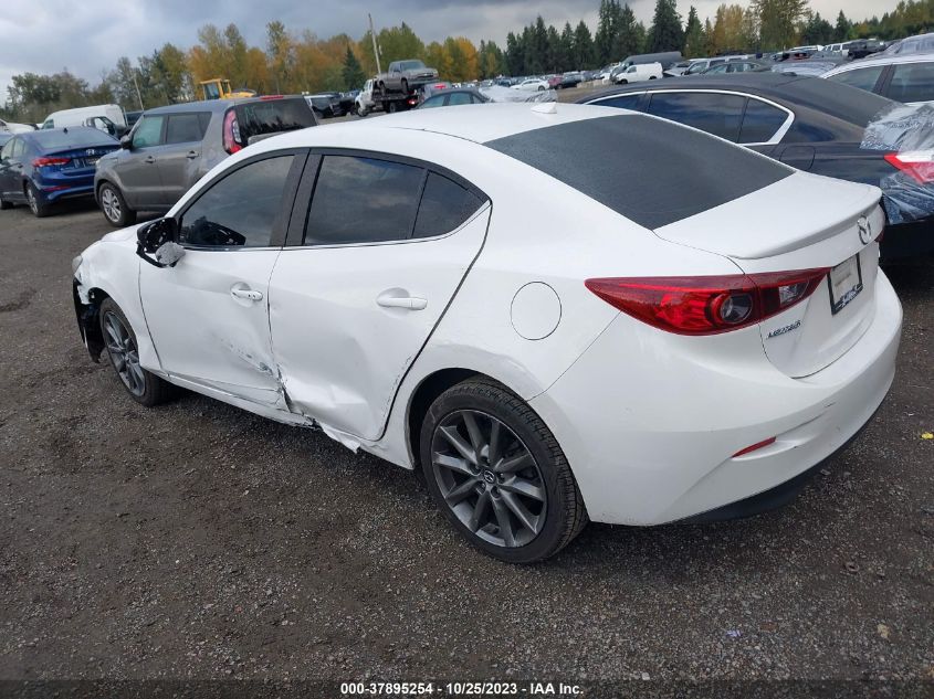 2018 Mazda Mazda3 4-Door Touring VIN: 3MZBN1V33JM192061 Lot: 37895254