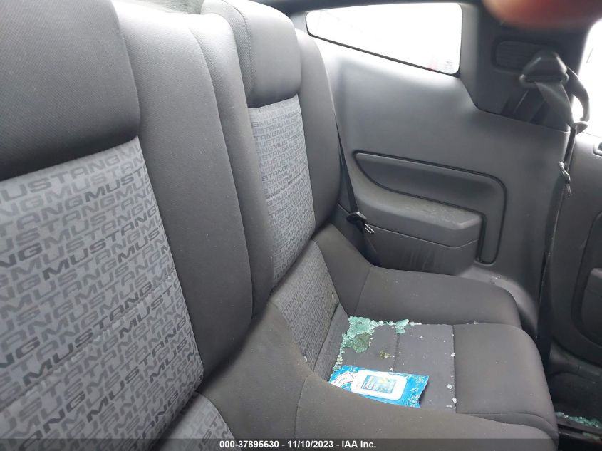 2008 Ford Mustang Deluxe/Premium VIN: 1ZVHT80N285166939 Lot: 37895630