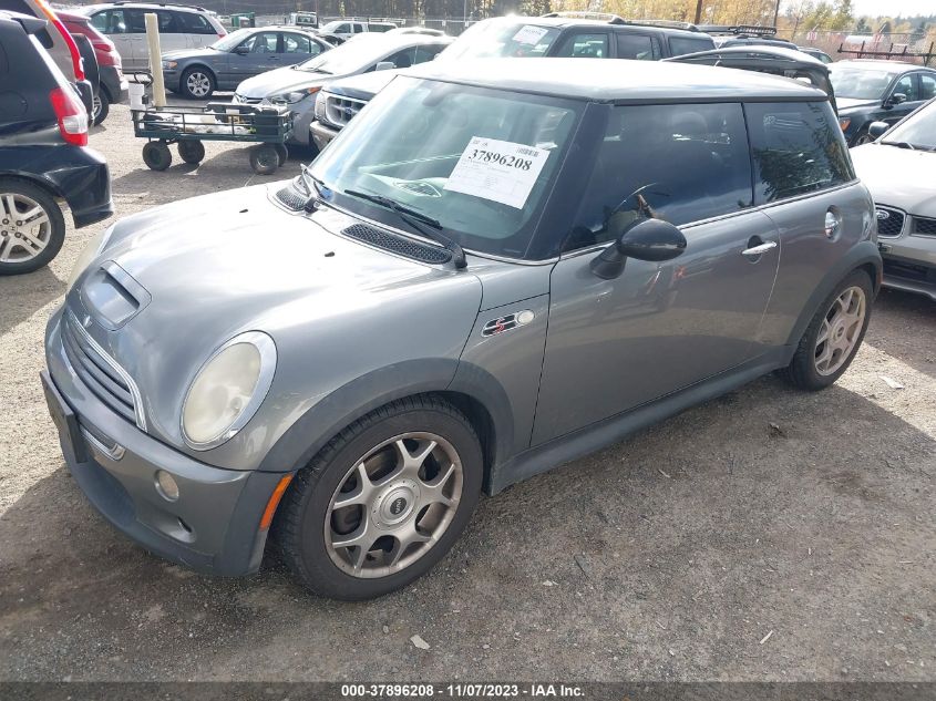 2004 Mini Cooper Hardtop S VIN: WMWRE33494TD89640 Lot: 37896208