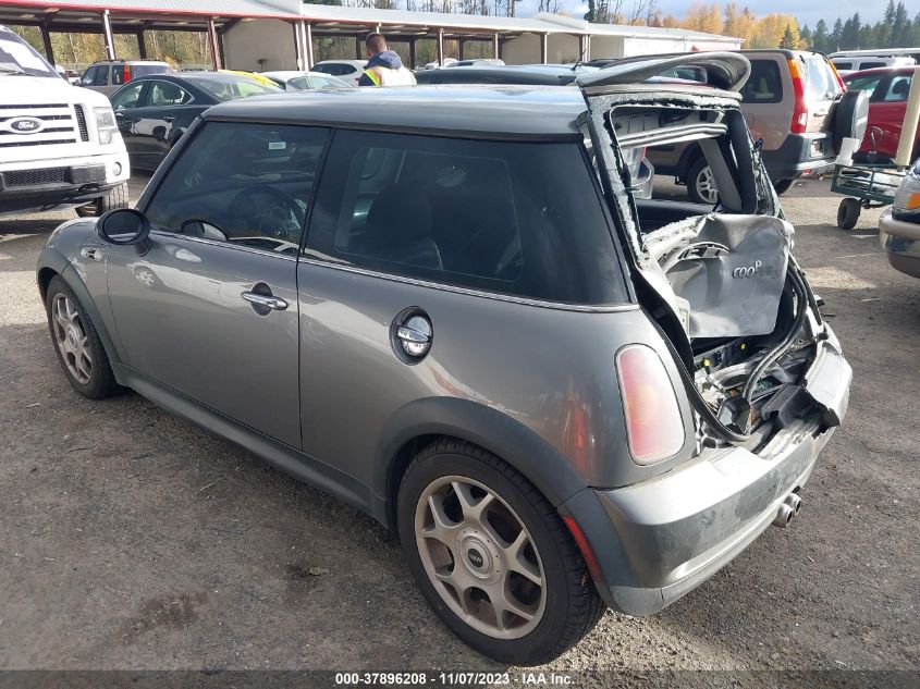 2004 Mini Cooper Hardtop S VIN: WMWRE33494TD89640 Lot: 37896208