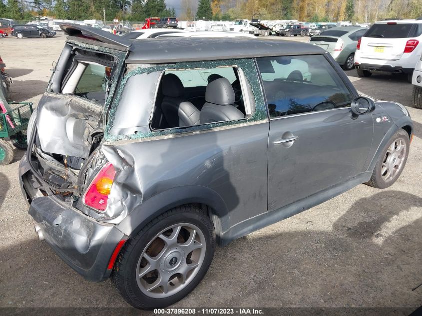 2004 Mini Cooper Hardtop S VIN: WMWRE33494TD89640 Lot: 37896208