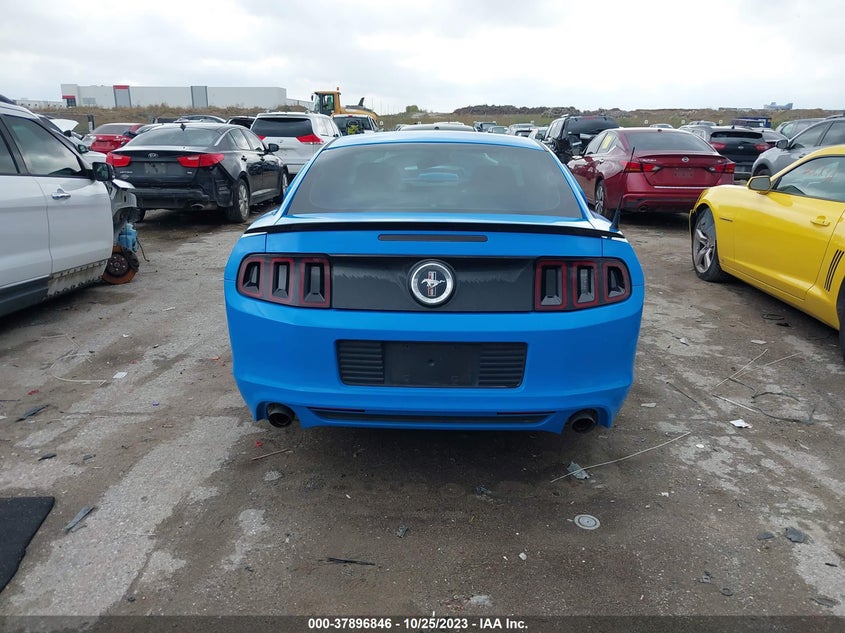 1ZVBP8AM1E5260967 2014 Ford Mustang V6