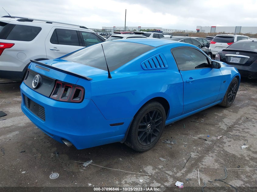 1ZVBP8AM1E5260967 2014 Ford Mustang V6
