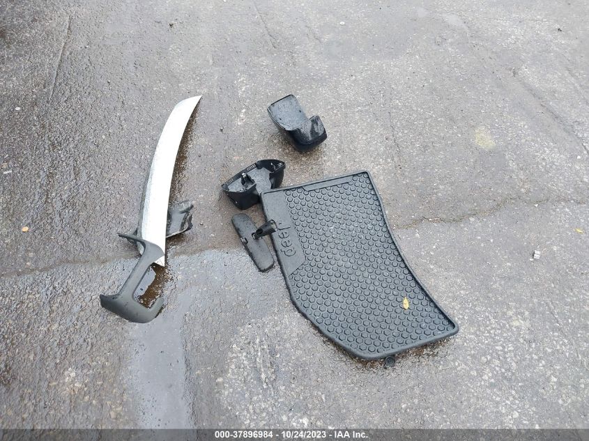 2018 Jeep Renegade Latitude VIN: ZACCJBBB9JPH46964 Lot: 37896984