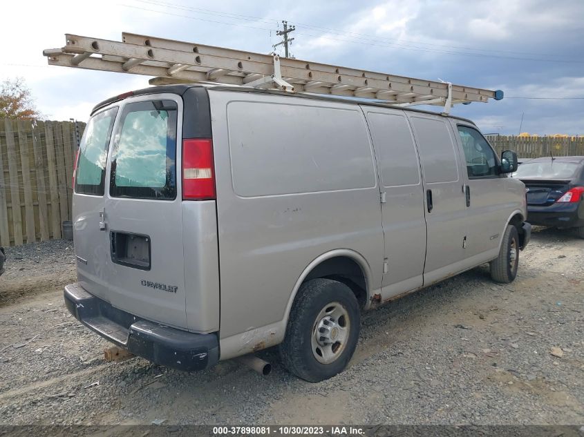 2005 Chevrolet Express Cargo Van VIN: 1GCGG25V651202353 Lot: 37898081