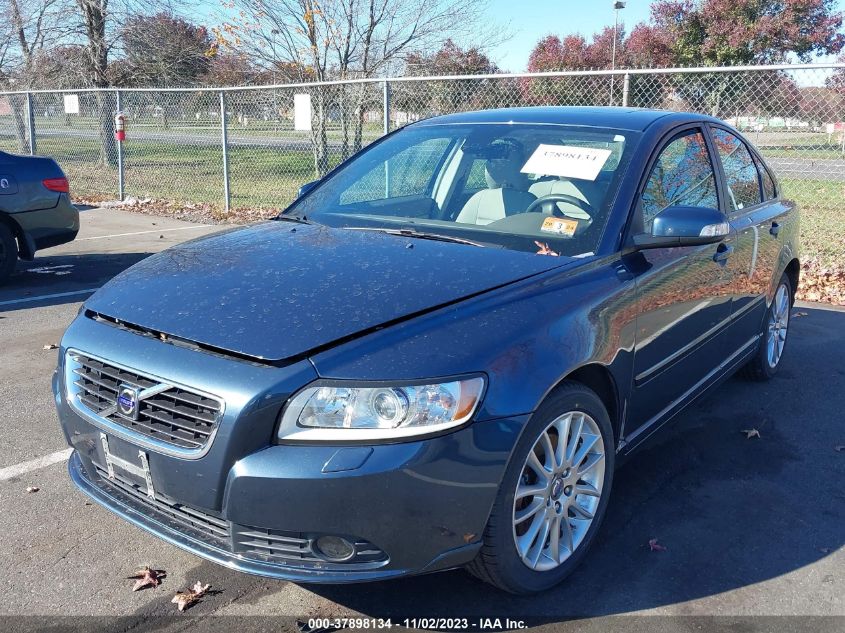 2009 Volvo S40 2.4L VIN: YV1MS390992460835 Lot: 37898134