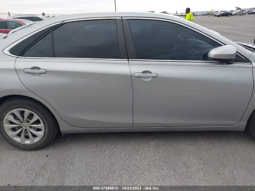 2015 Toyota Camry Xle/Se/Le/Xse VIN: 4T4BF1FK5FR467942 Lot: 37899510