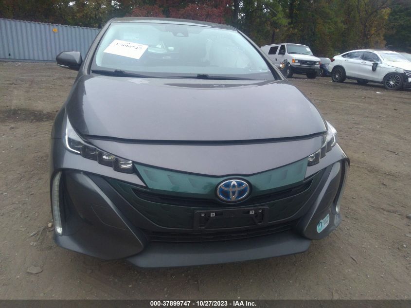 2018 Toyota Prius Prime Plus/Premium/Advanced VIN: JTDKARFP1J3081816 Lot: 37899747