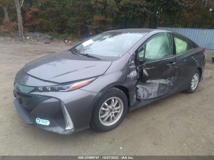 2018 Toyota Prius Prime Plus/Premium/Advanced VIN: JTDKARFP1J3081816 Lot: 37899747