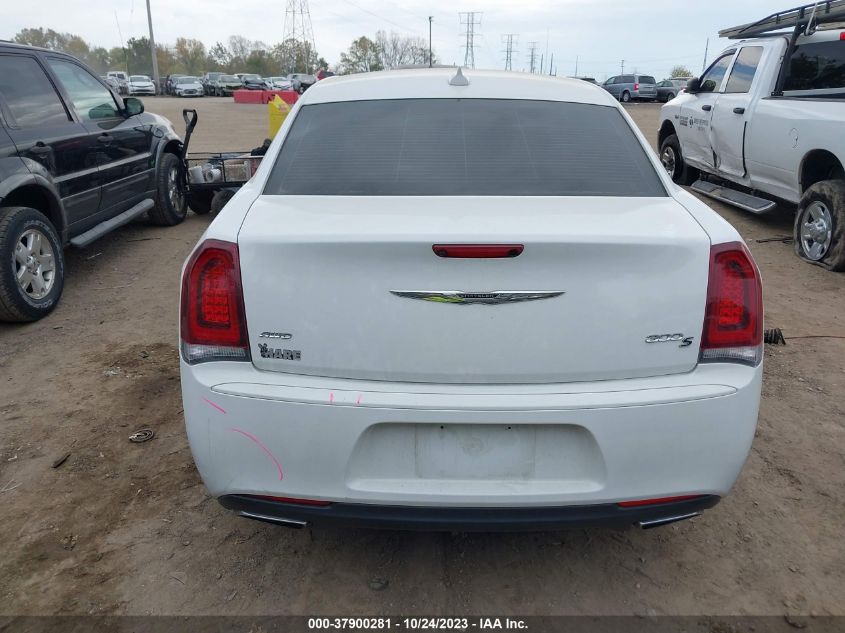 2015 Chrysler 300 300S VIN: 2C3CCAGG8FH899809 Lot: 37900281