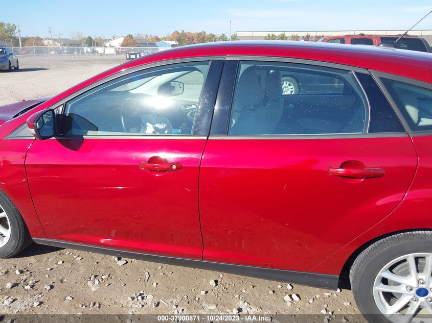 1FADP3K22FL239611 2015 Ford Focus Se