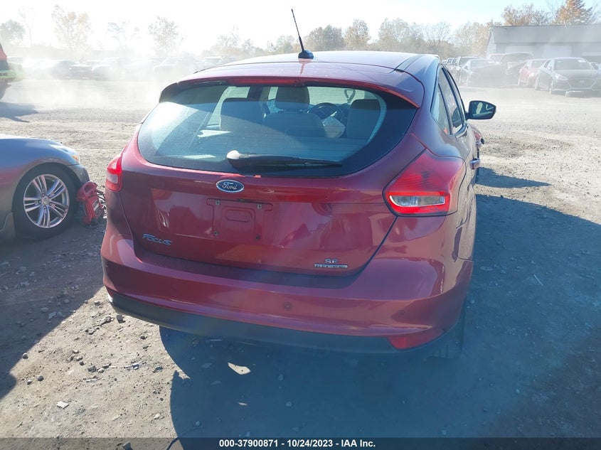 1FADP3K22FL239611 2015 Ford Focus Se