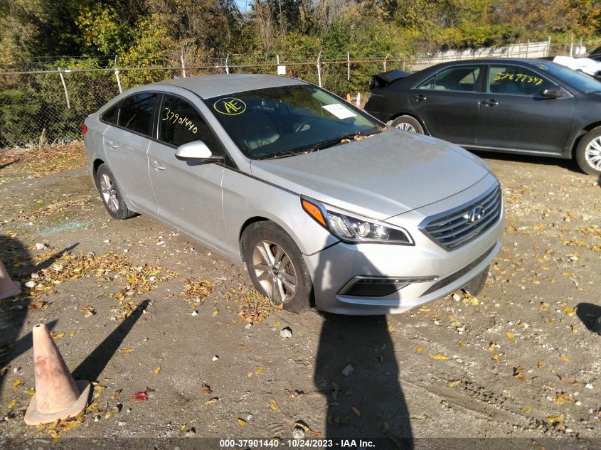 2015 Hyundai Sonata 2.4L Se VIN: 5NPE24AF7FH157143 Lot: 37901440