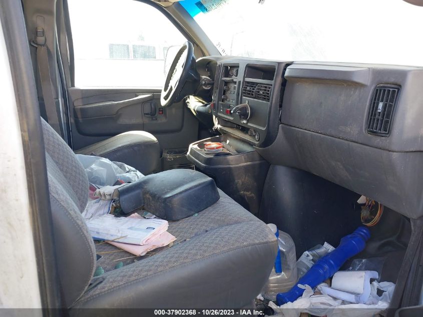 2007 GMC Savana Work Van