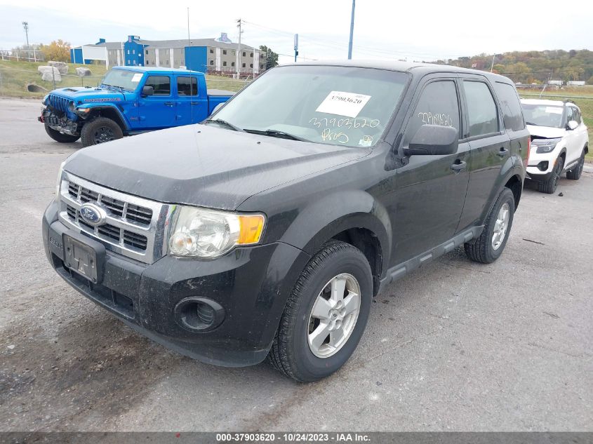 2012 Ford Escape Xls VIN: 1FMCU0C74CKB38896 Lot: 37903620