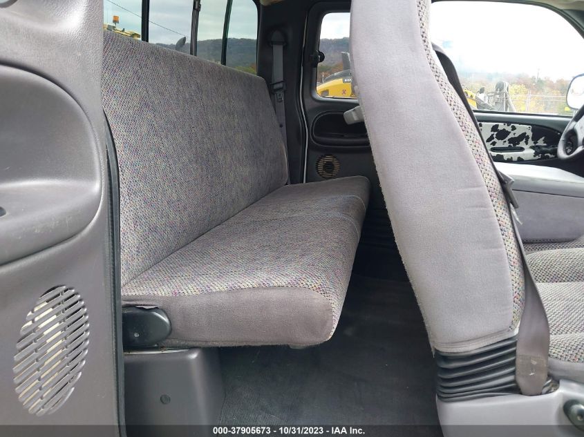 1999 Dodge Ram 1500 VIN: 3B7HF13Z5XG244914 Lot: 37905673