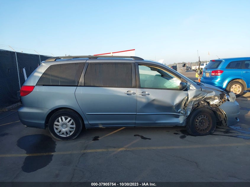 2004 Toyota Sienna Ce/Le VIN: 5TDZA23C54S136746 Lot: 37905754
