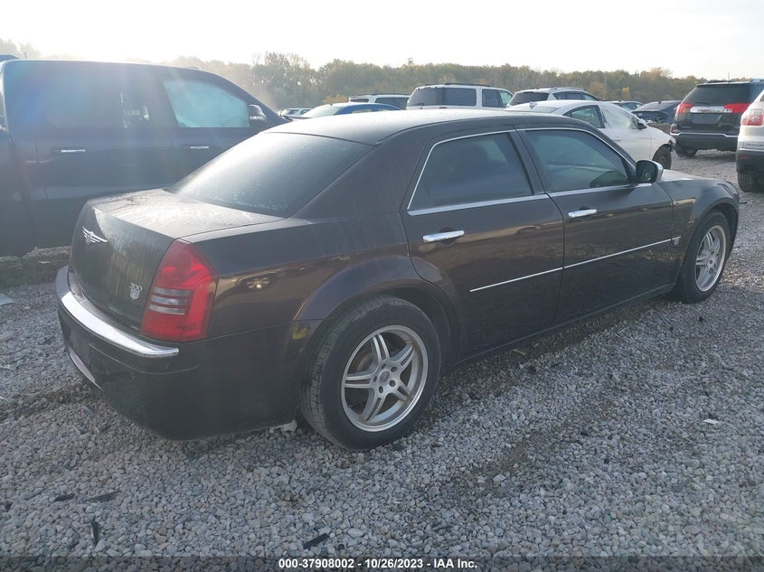 2005 Chrysler 300C VIN: 2C3AA63H65H174670 Lot: 37908002