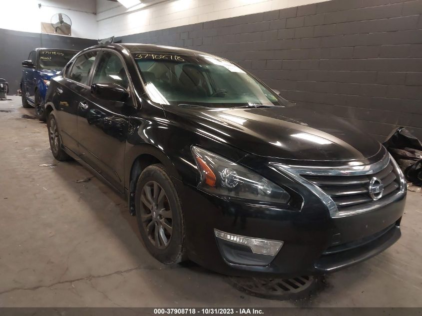 2015 Nissan Altima 2.5 S VIN: 1N4AL3AP9FC487009 Lot: 37908718