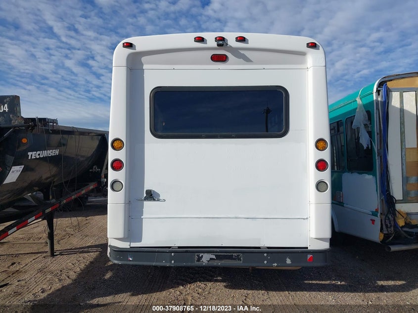 2014 Ford Econoline Commercial Cutaway VIN: 1FDFE4FS7EDA18275 Lot: 37908765