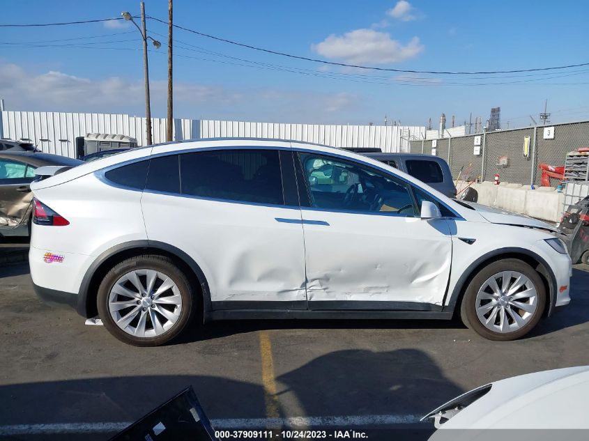 2020 Tesla Model X Long Range VIN: 5YJXCBE29LF234851 Lot: 37909111