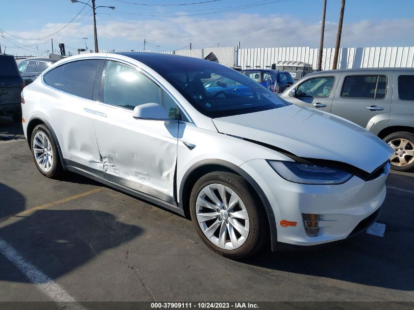 2020 Tesla Model X Long Range VIN: 5YJXCBE29LF234851 Lot: 37909111