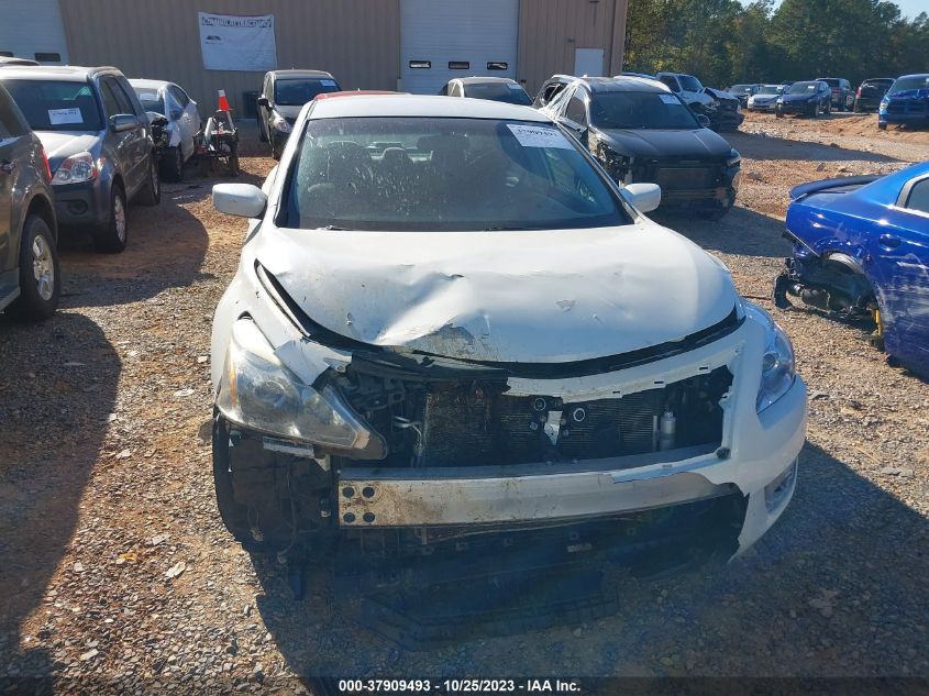 2013 Nissan Altima 2.5 S VIN: 1N4AL3AP4DC214332 Lot: 37909493