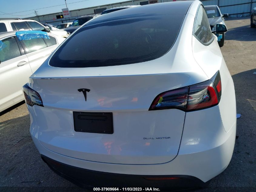 2023 Tesla Model Y VIN: 7SAYGDEE0PA157839 Lot: 37909664