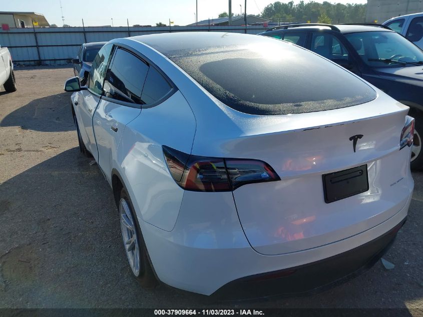 2023 Tesla Model Y VIN: 7SAYGDEE0PA157839 Lot: 37909664