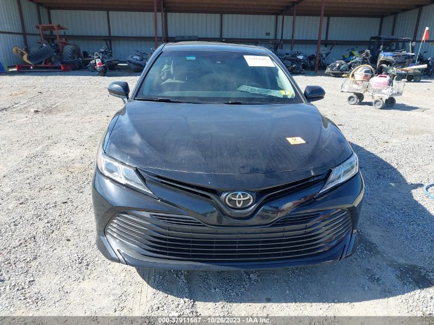 2018 Toyota Camry Le/Se/Xle/L VIN: 4T1B11HKXJU595253 Lot: 37911687