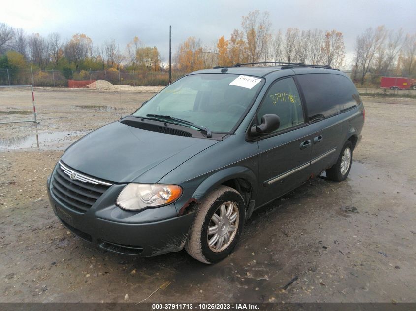 2005 Chrysler Town & Country Touring VIN: 2C4GP54L45R443969 Lot: 37911713