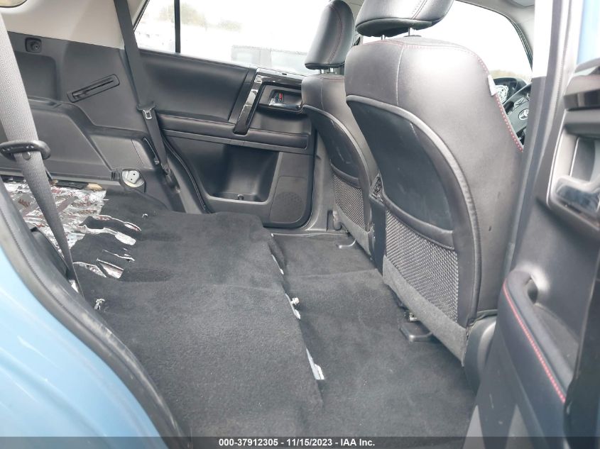 2018 Toyota 4Runner Sr5 VIN: JTEBU5JR2J5592637 Lot: 37912305