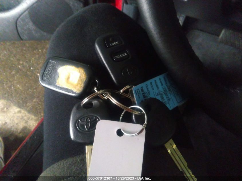 2005 Toyota Corolla Ce/S/Le VIN: 1NXBR32E85Z567755 Lot: 37912307