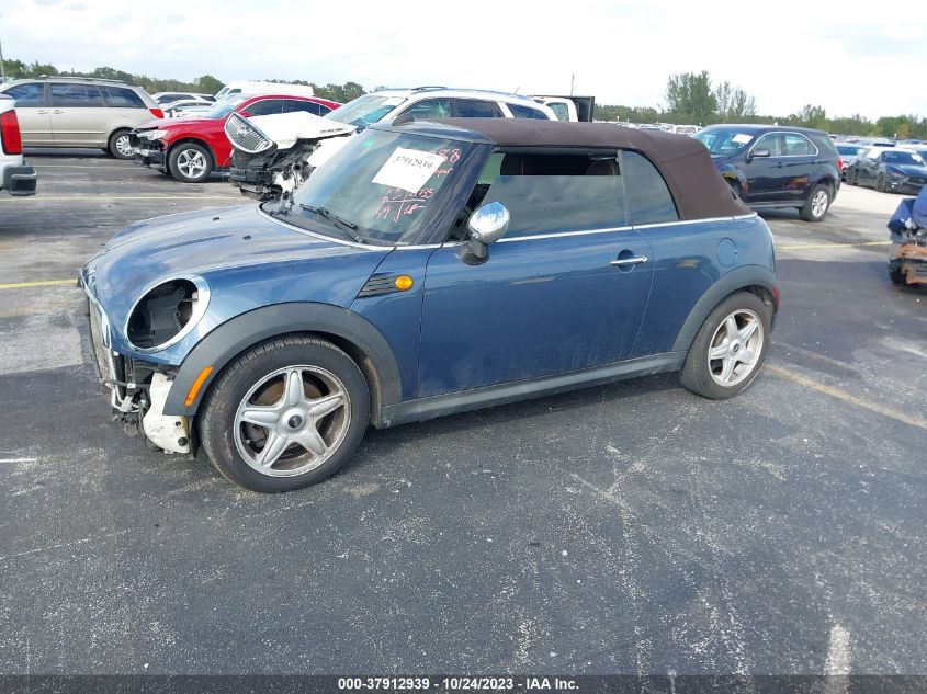 2009 Mini Cooper VIN: WMWMR33509TU95048 Lot: 37912939