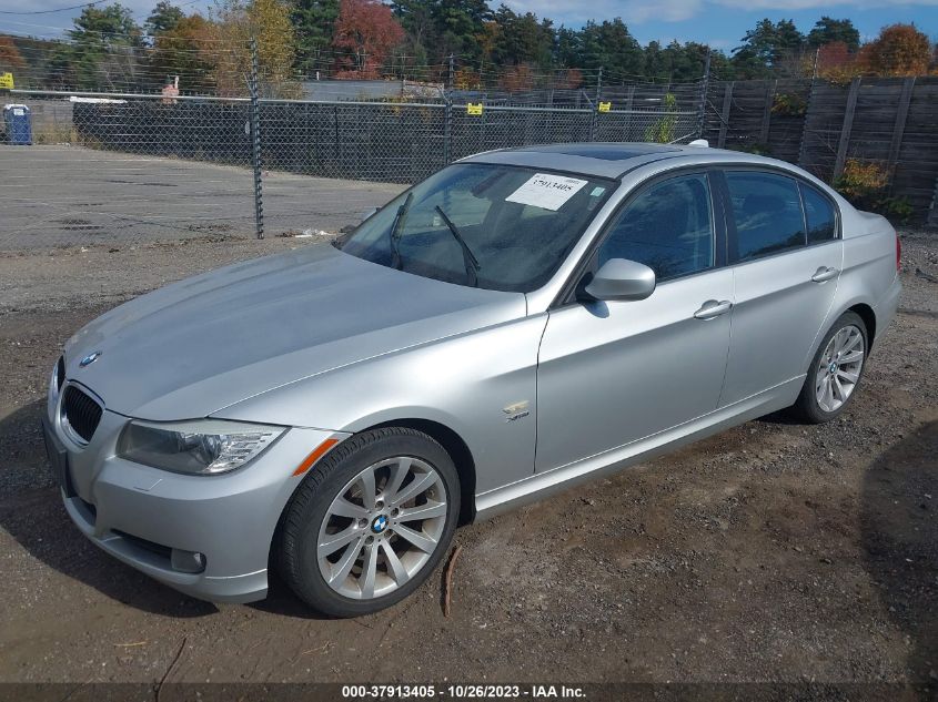 2011 BMW 3 Series 328I xDrive VIN: WBAPK7C58BA820443 Lot: 37913405