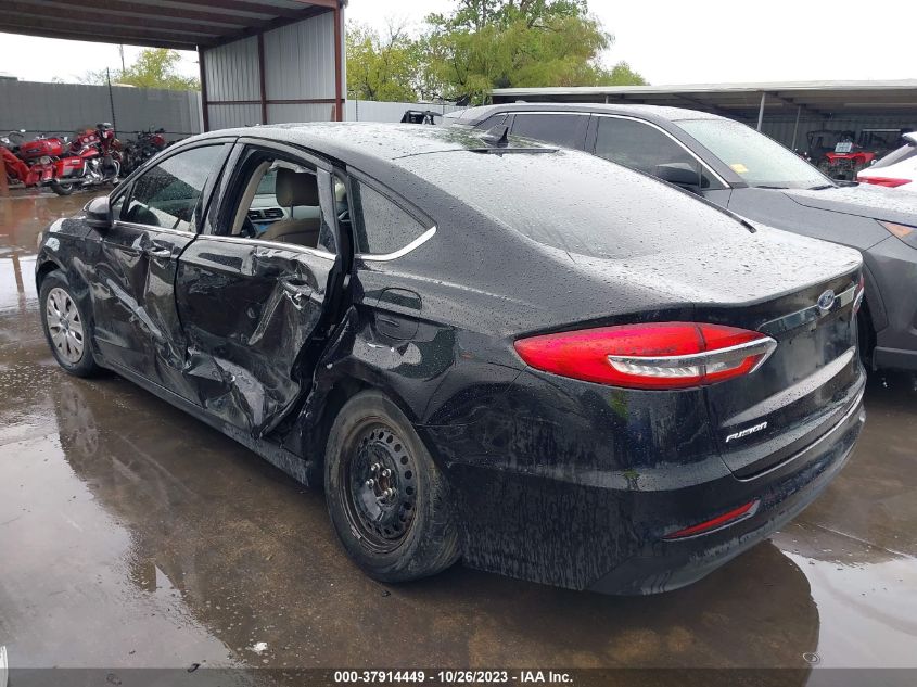 2020 Ford Fusion S VIN: 3FA6P0G76LR247560 Lot: 37914449